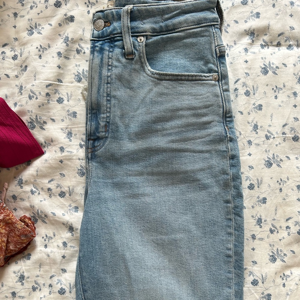 Madewell curvy perfect vintage jean size 27